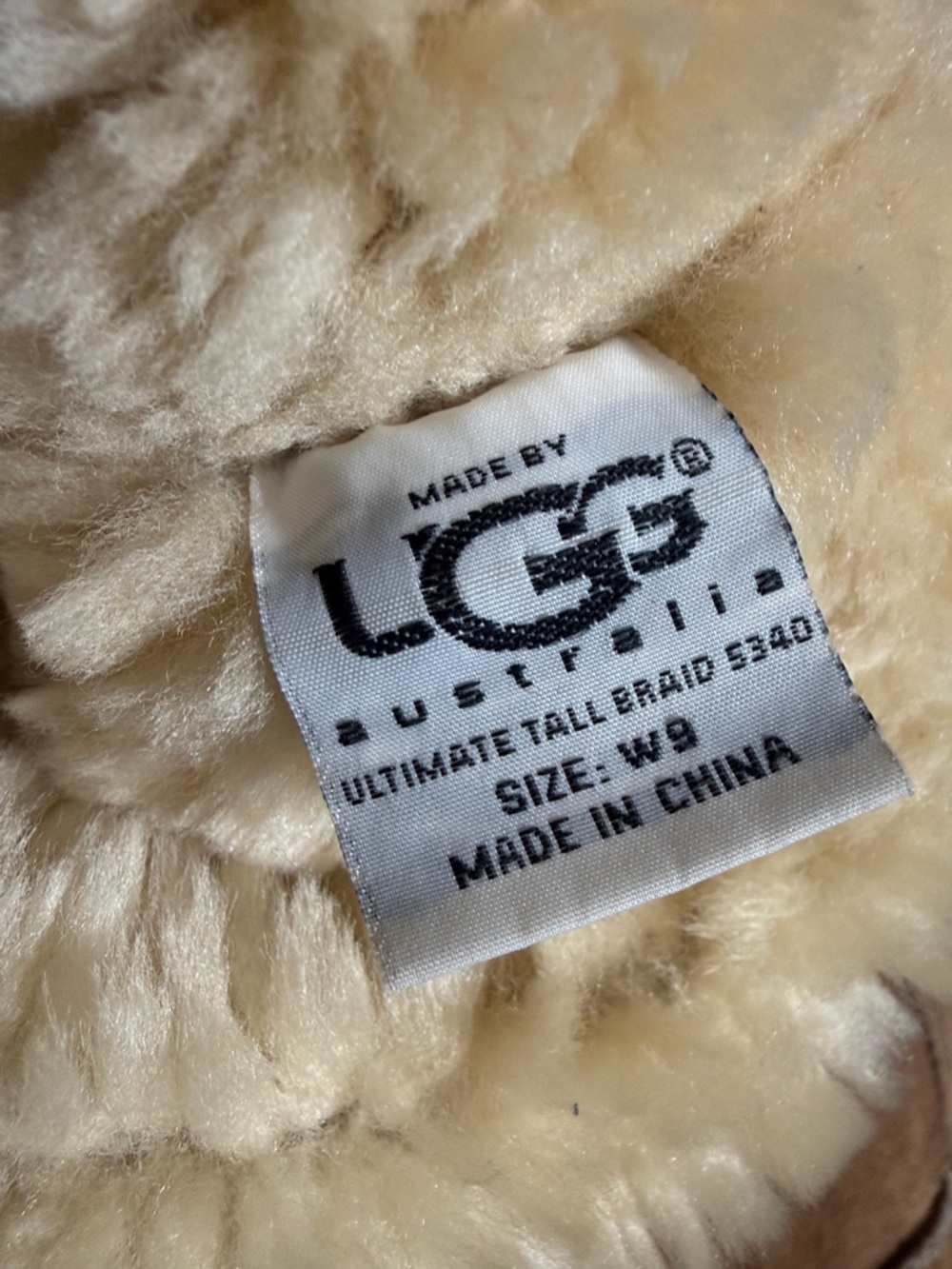 UGG Ultra tall Shearling Embroidered Chestnut boots size 9 - Picture 2 of 15